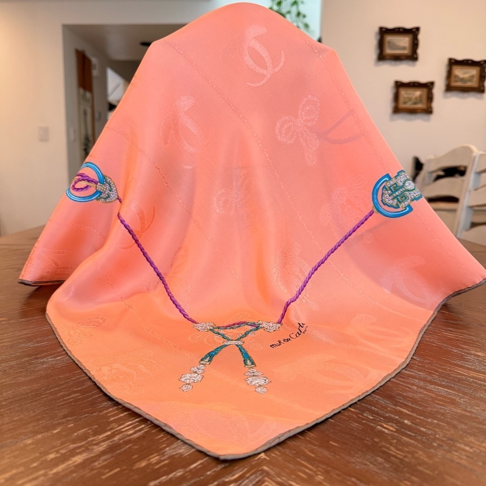 Authentic Cartier Scarf - Picture 4 of 8